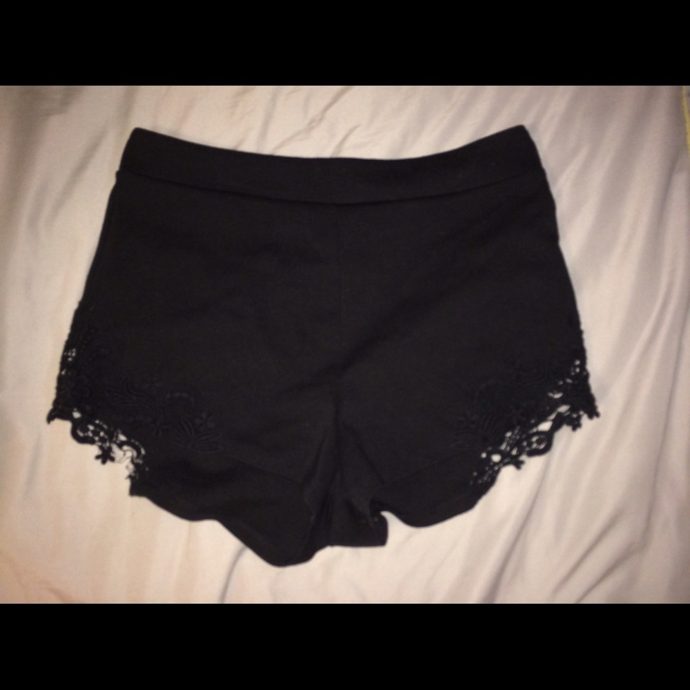 High wasted shorts
