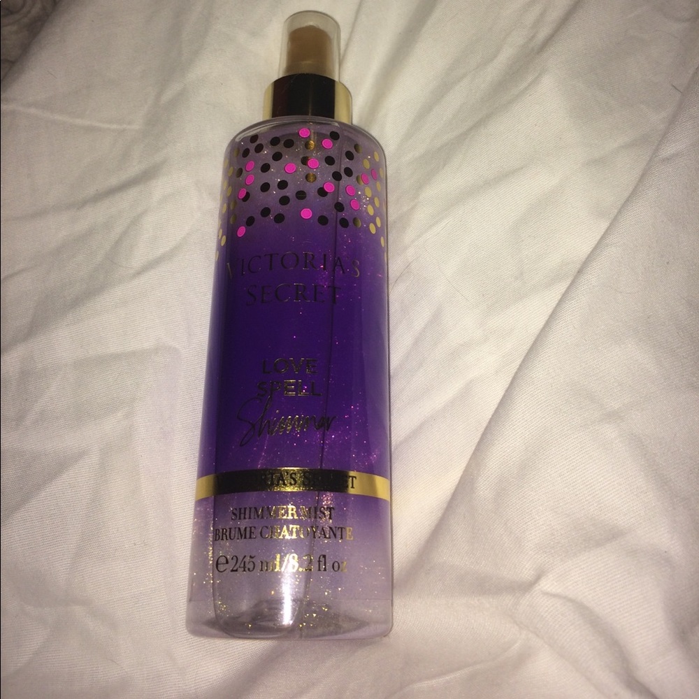 Victoria's Secret Love Spell Shimmer mist