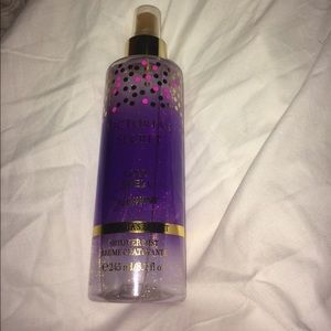 Victoria's Secret Love Spell Shimmer mist