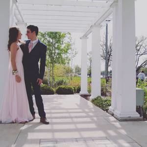 Meet your Posher, Levi