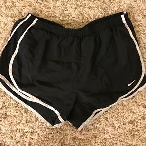 Nike tempo black shorts