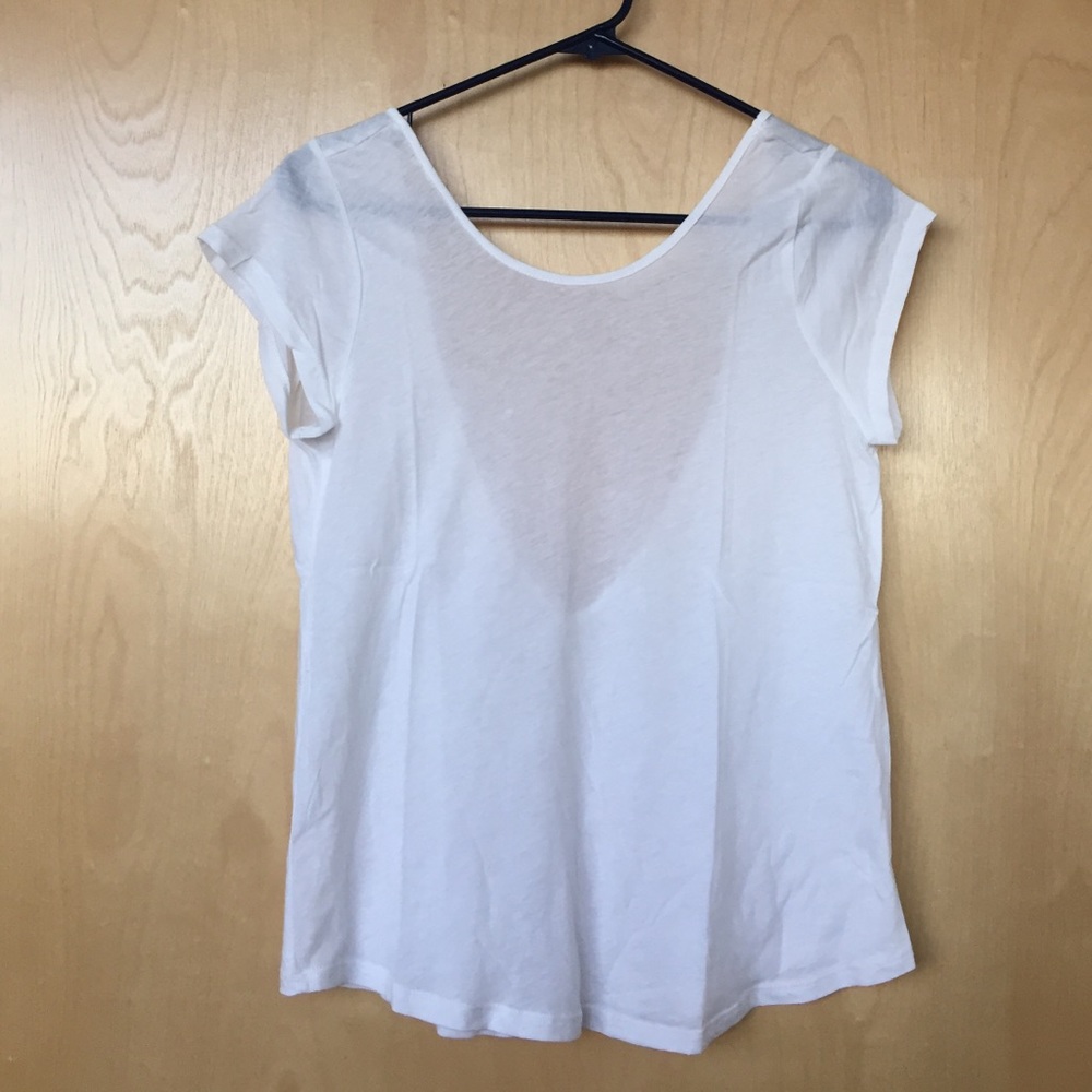 Forever 21 Open Back White tshirt
