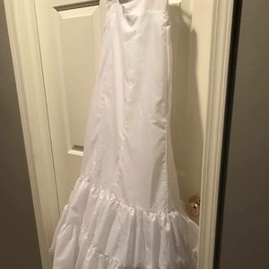 Bridal slip- size 4