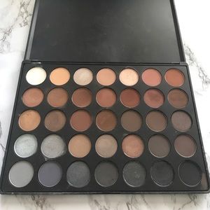 MORPHE EYE SHADOW PALETTE 35K