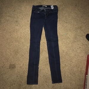 Hollister Super Skinny Jeans