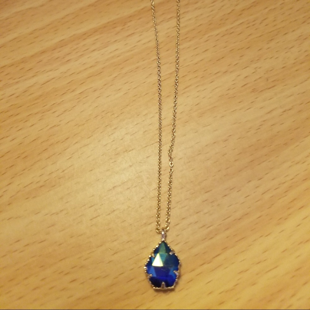 Iridescent cobalt kiri