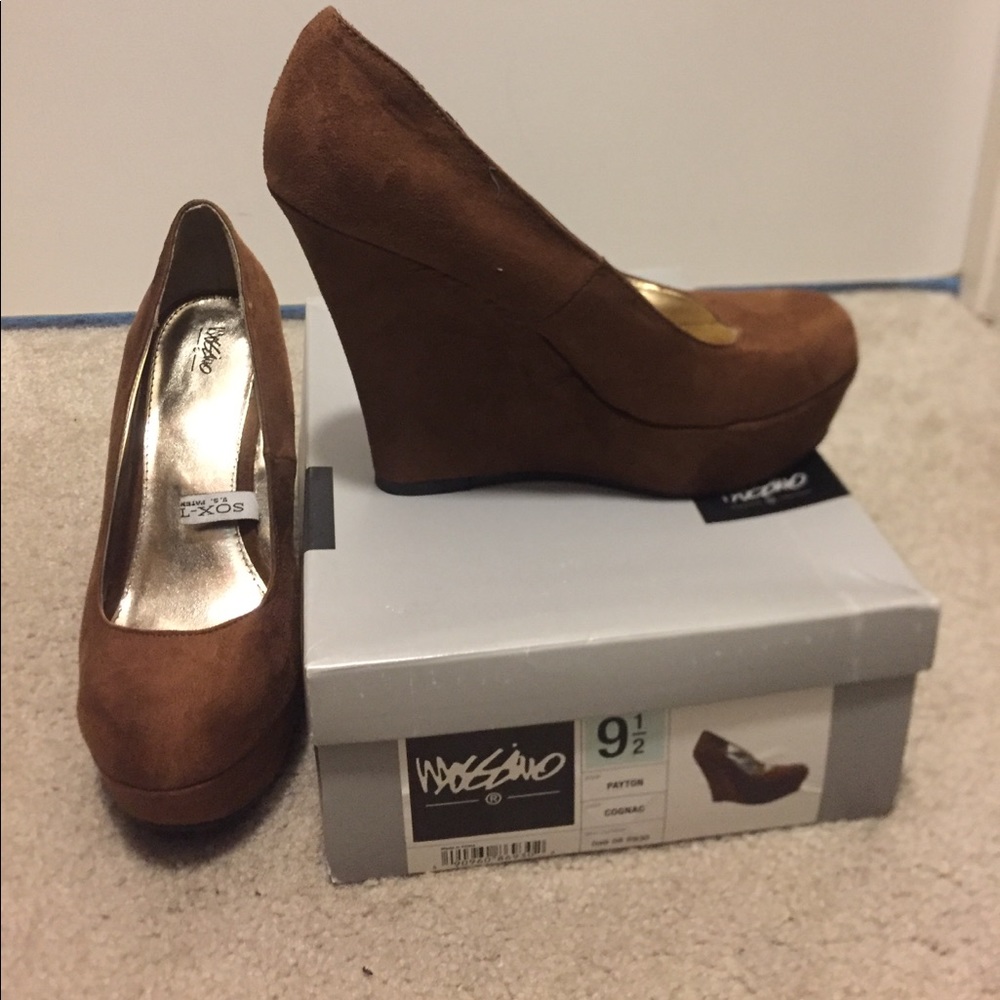 Brown ( peanut butter color wedge heels )
