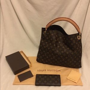 Louis Vuitton Artsy Monogram Hobo Bag & Wallet