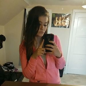 Meet your Posher, Breeann