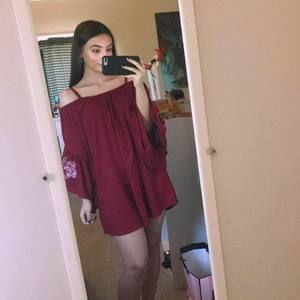 Meet your Posher, Evey