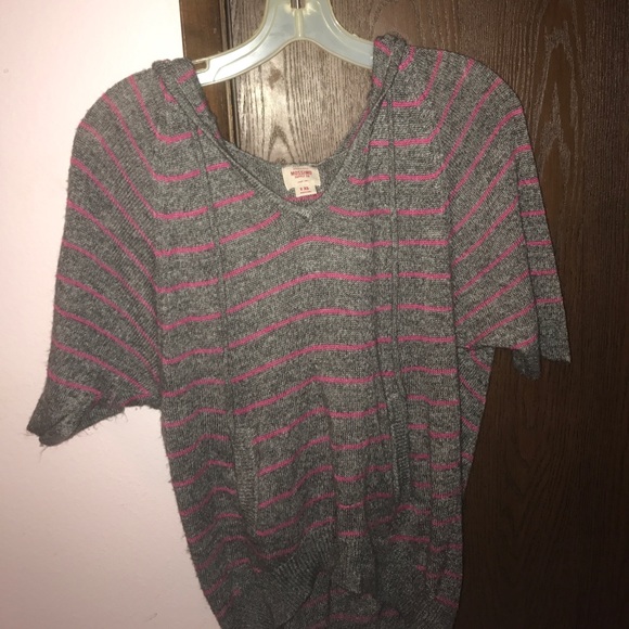 Striped pull-over sweater poncho - Picture 1 of 1