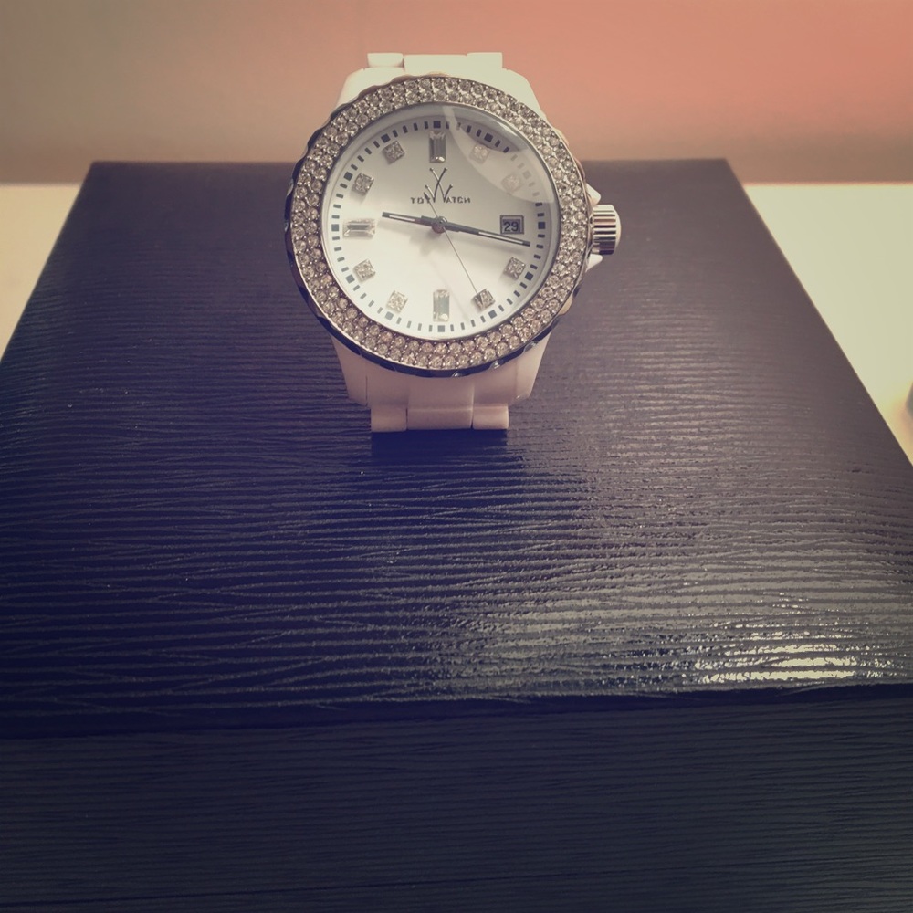 Stainless steel water resistant 5ATM Toy Watch.