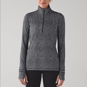 Lululemon outrun half zip