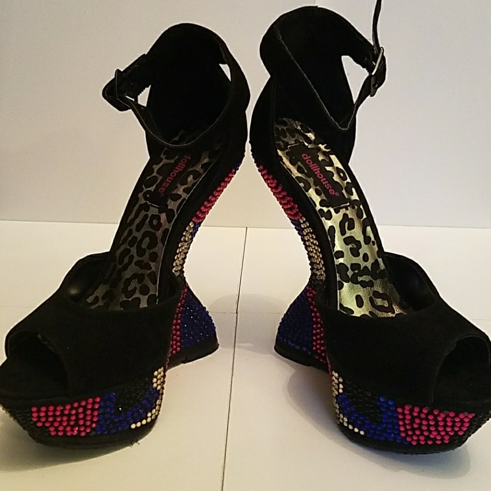 Dollhouse Plush heel less/wedge shoes