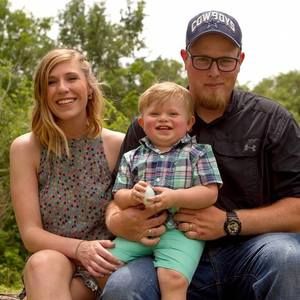 Meet your Posher, Courtney