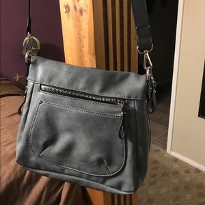 Urban expressions, good condition, cross body.