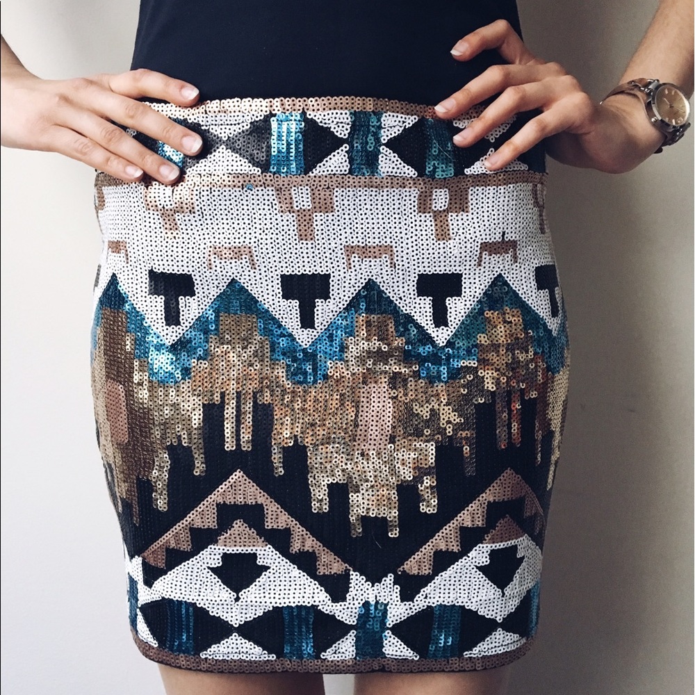 FITS AS SIZE S. colorful sequin skirt