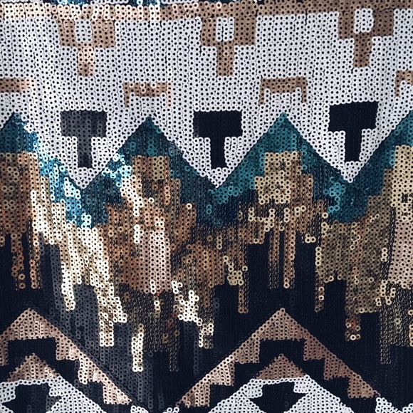 FITS AS SIZE S. colorful sequin skirt - Picture 5 of 5