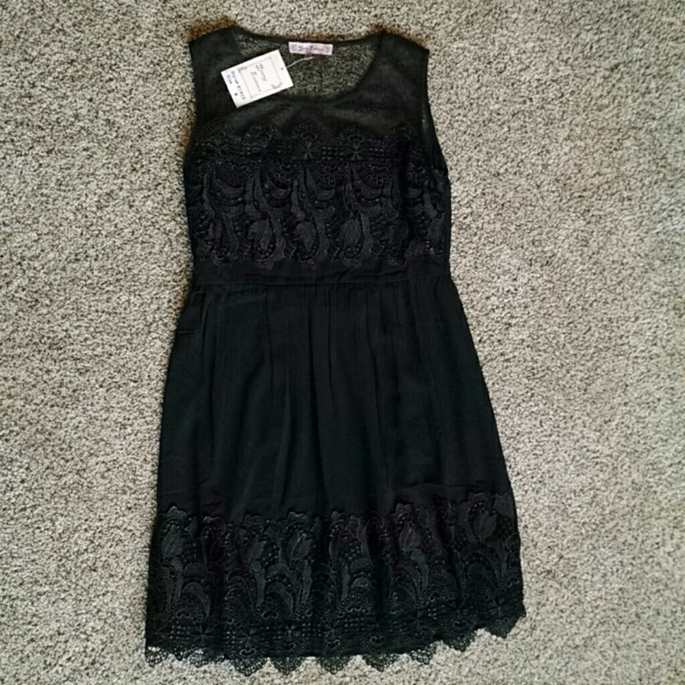 Young Essence Black Dress