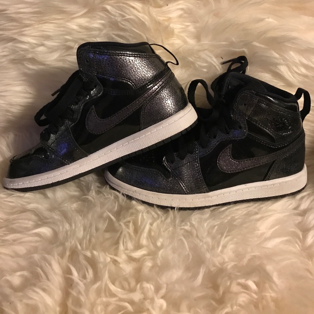 Boys size 13 Jordans good condition