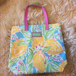 Lilly Pulitzer for Estée Lauder Tote