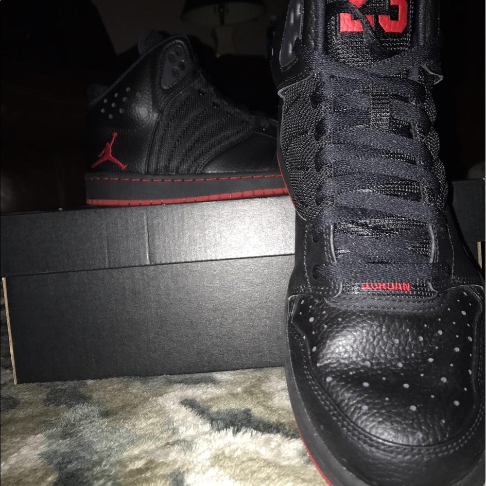 Jordan 1 Flight 4 premium