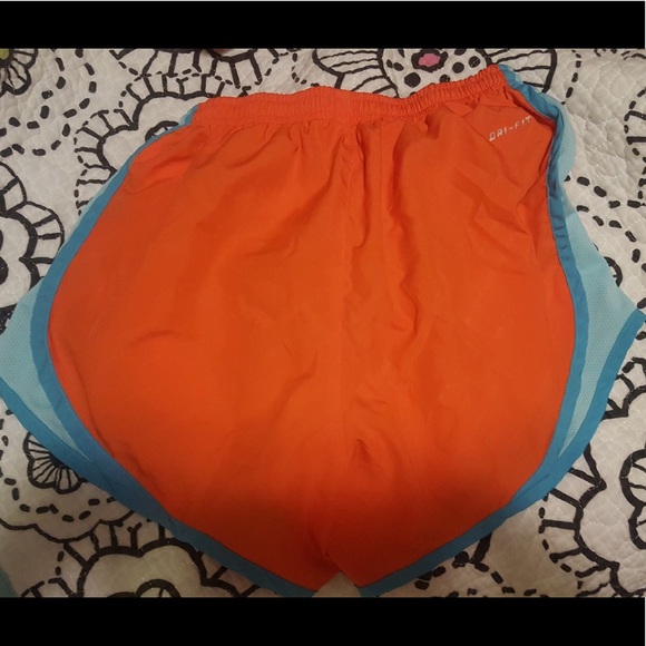 Nike Shorts - Picture 2 of 2