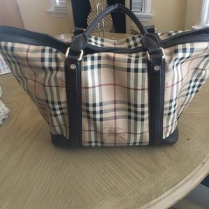 Authentic Burberry purse