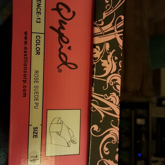 Wedge Shoes - Picture 2 of 2