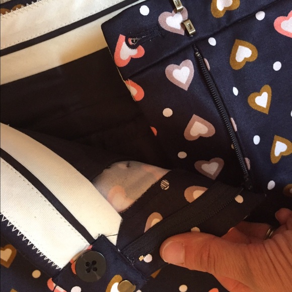 NWT J. Crew "stretch" Navy Shorts w/hearts FIRM - Picture 8 of 8