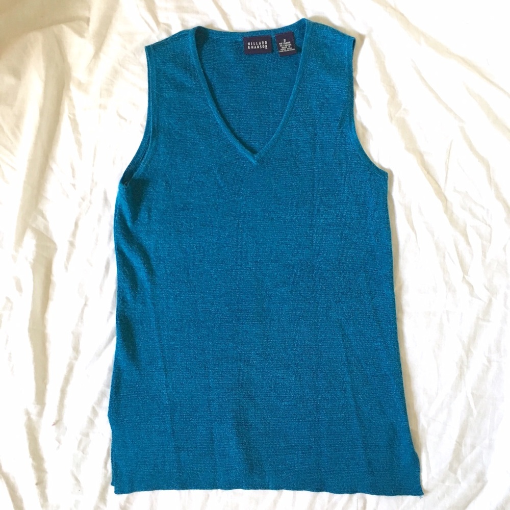 Raime/Rayon Blue Sleeveless Knit Top