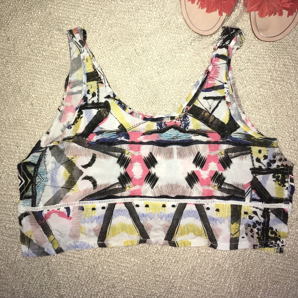 🌵🌵Zara TRF breezy crop top sz S
