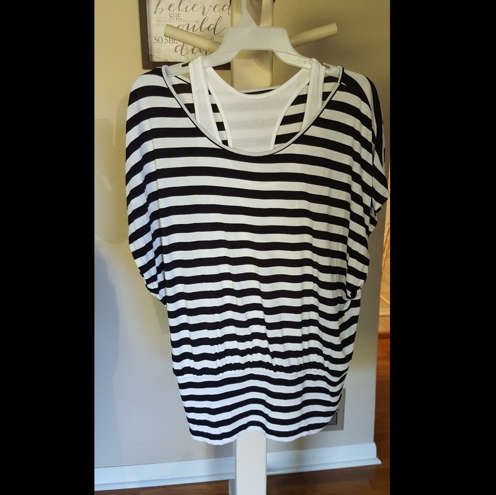 NWOT banded bottom boat neck top