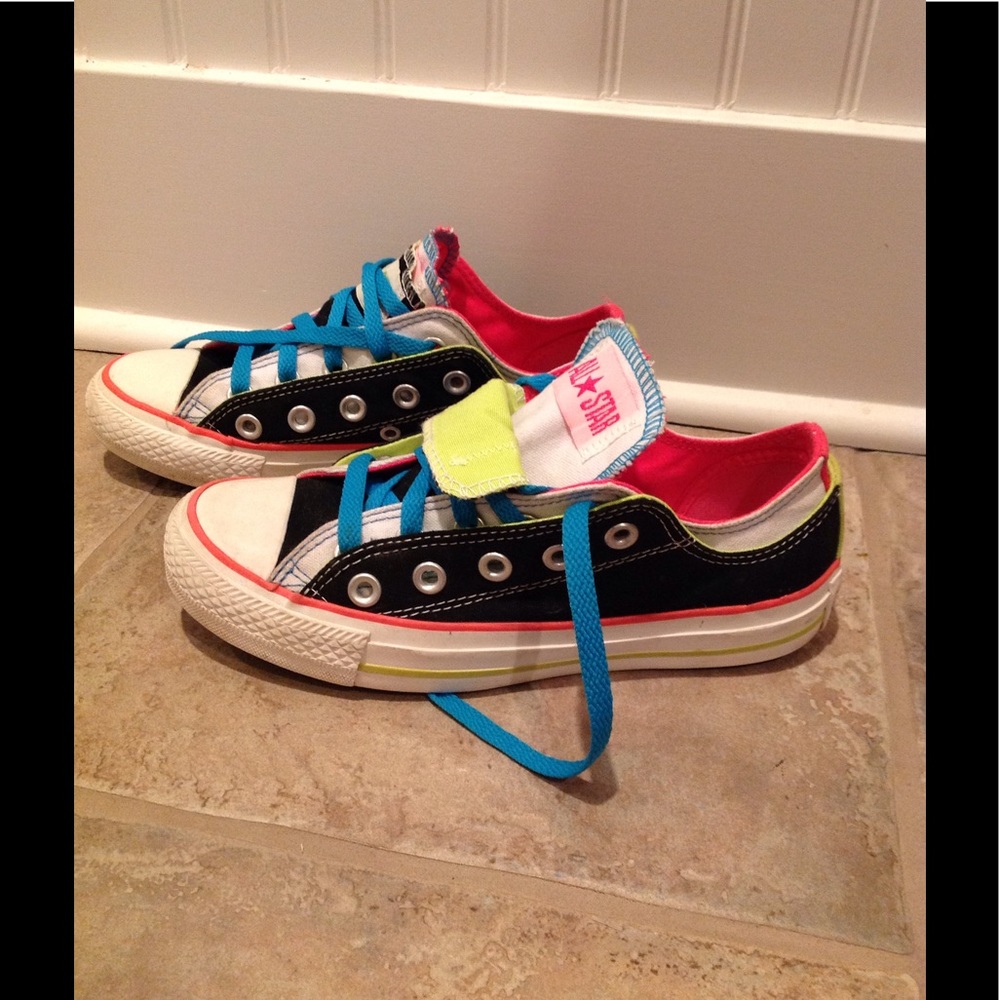 Converse All Star Sneaker  Women’s 5