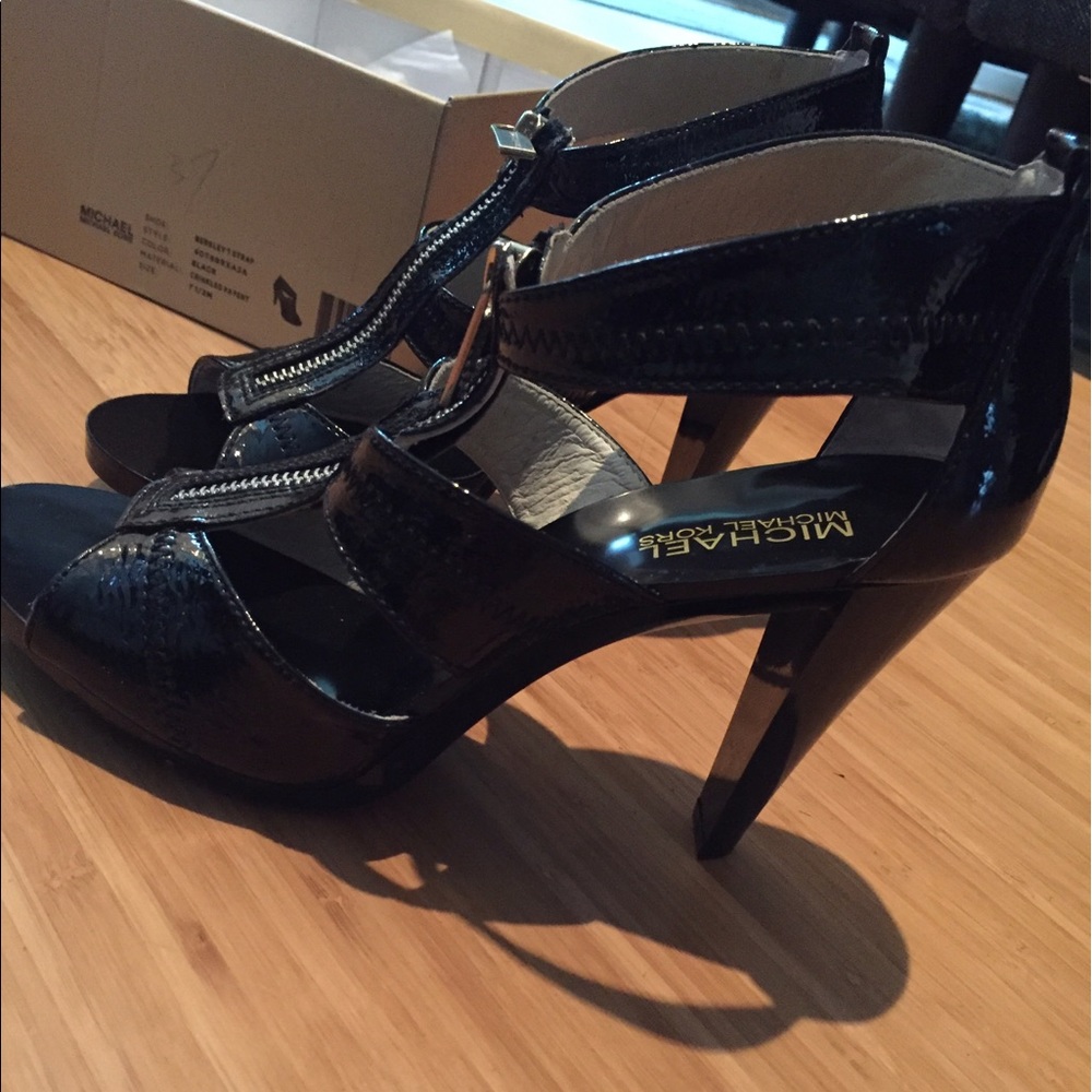 KORS Michael Kors black high heels