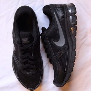Nike Air Men's All Black Shoes