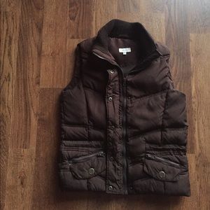 *SHIPPING TMR MAKE OFFERS!!!* Maurice's Brown Vest