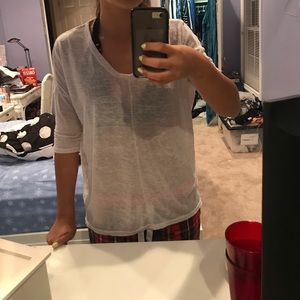 White summery mid sleeve tee