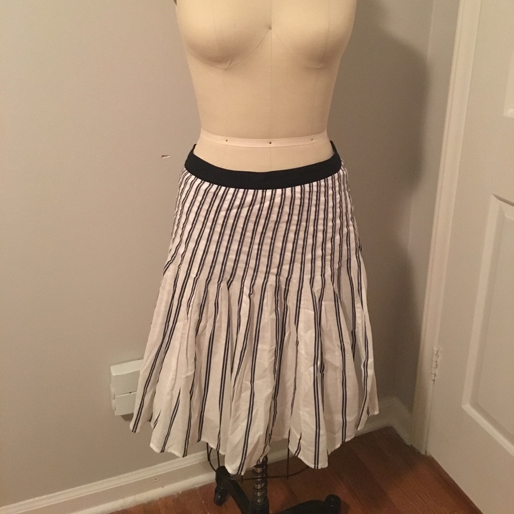 Anthropologie Floreat flounce skirt