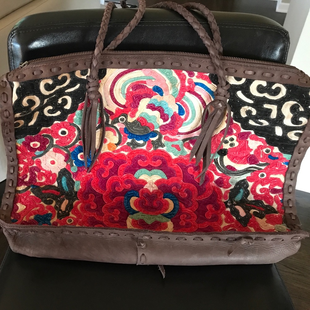 Leather embroidery tote bag
