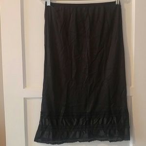 Black half slip