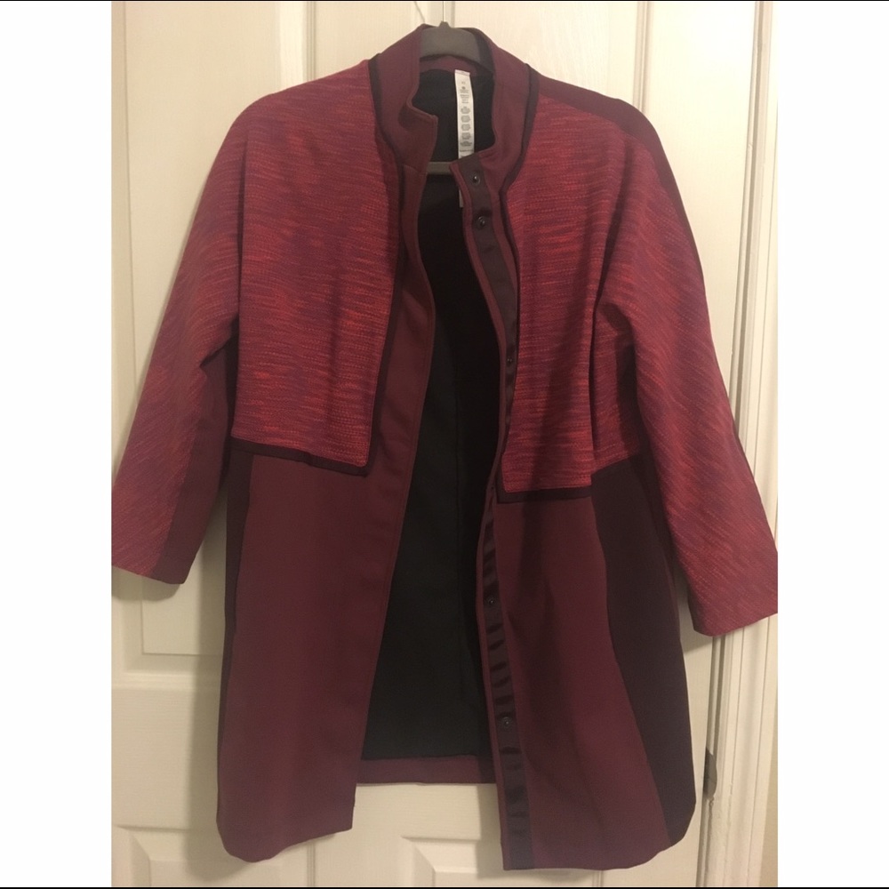 Lululemon jacket