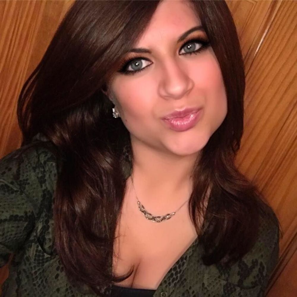 Meet your Posher, Gabriella
