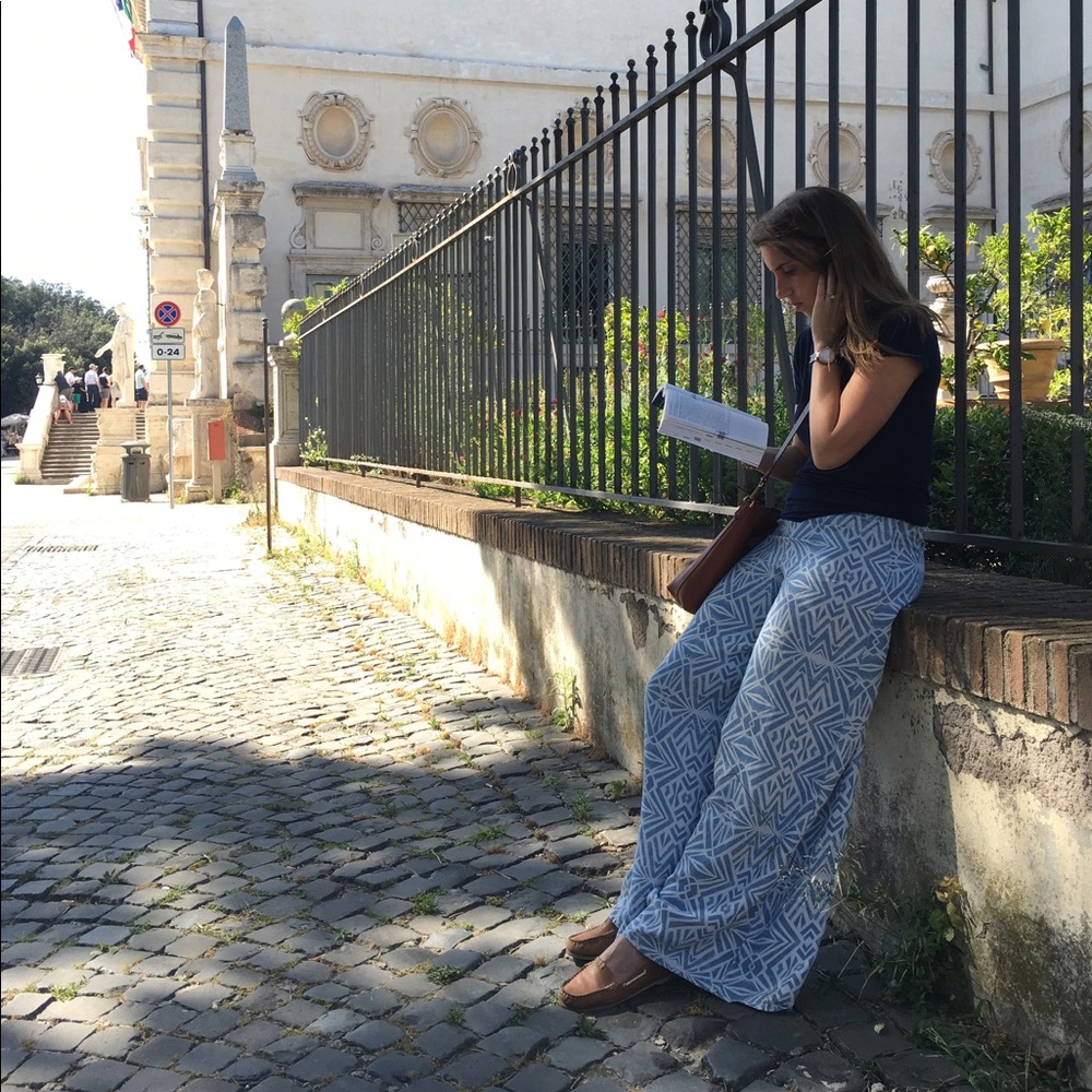 Meet your Posher, Elizabeth
