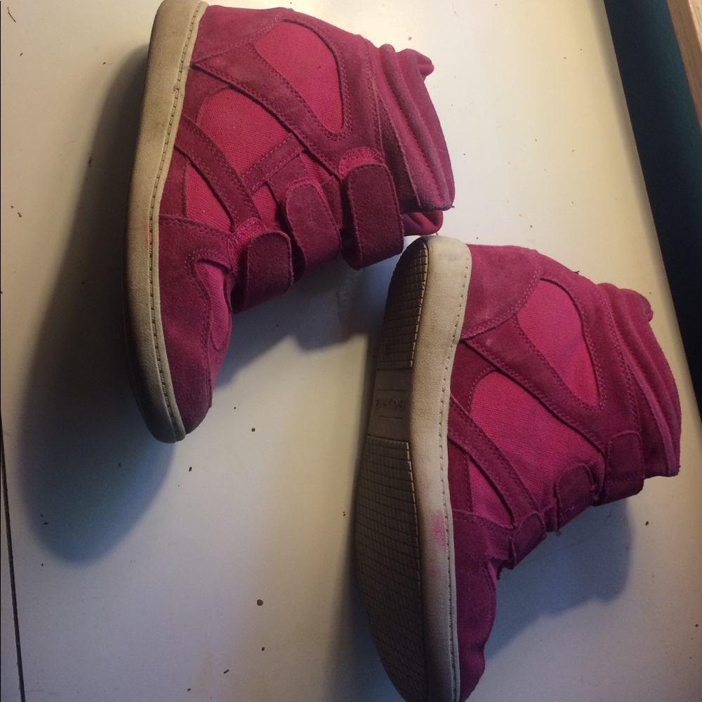 Pink wedge sketchers