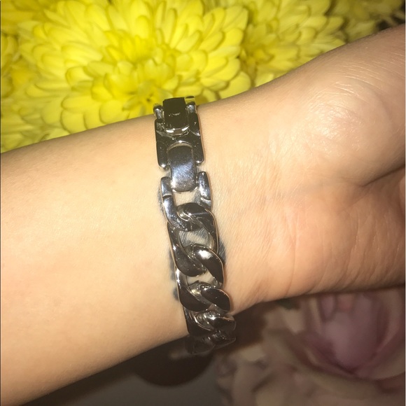 BCBG watch! - Picture 5 of 6