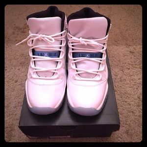 Jordan 11's Legend Blue