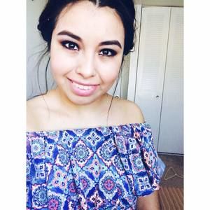 Meet your Posher, Rosaura