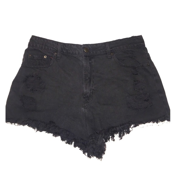 Urban Outfitters black denim shorts - Picture 2 of 4