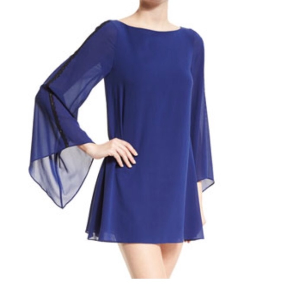 Alice and Olivia Bell Sleeve Mini - Navy blue